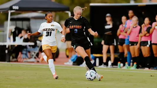 Josie Curtis at Missouri 240929