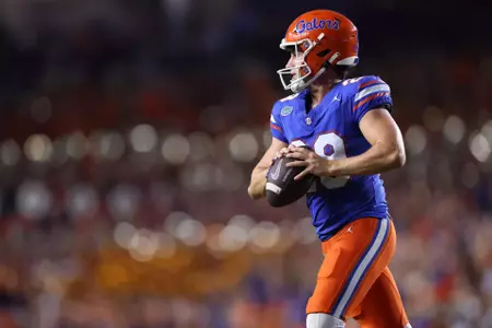 Gators 45, Bulldogs 7