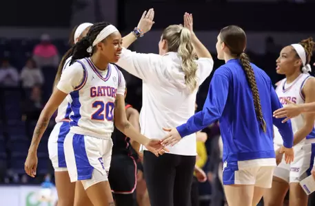 Gators 73, Bulldogs 57