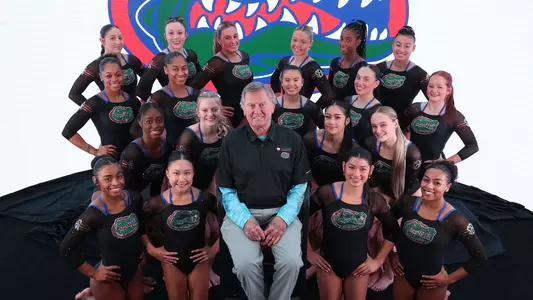 Florida team photo with Steve Spurrier 250107