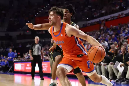 Gators 86, Commodores 75