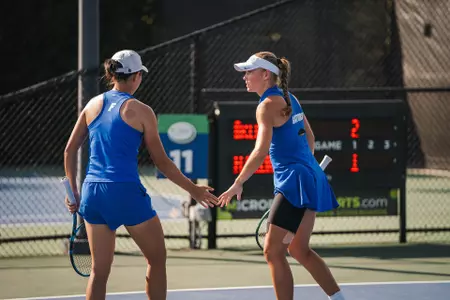 Nikola and Xinyi in doubles portion of ITA All-Americans