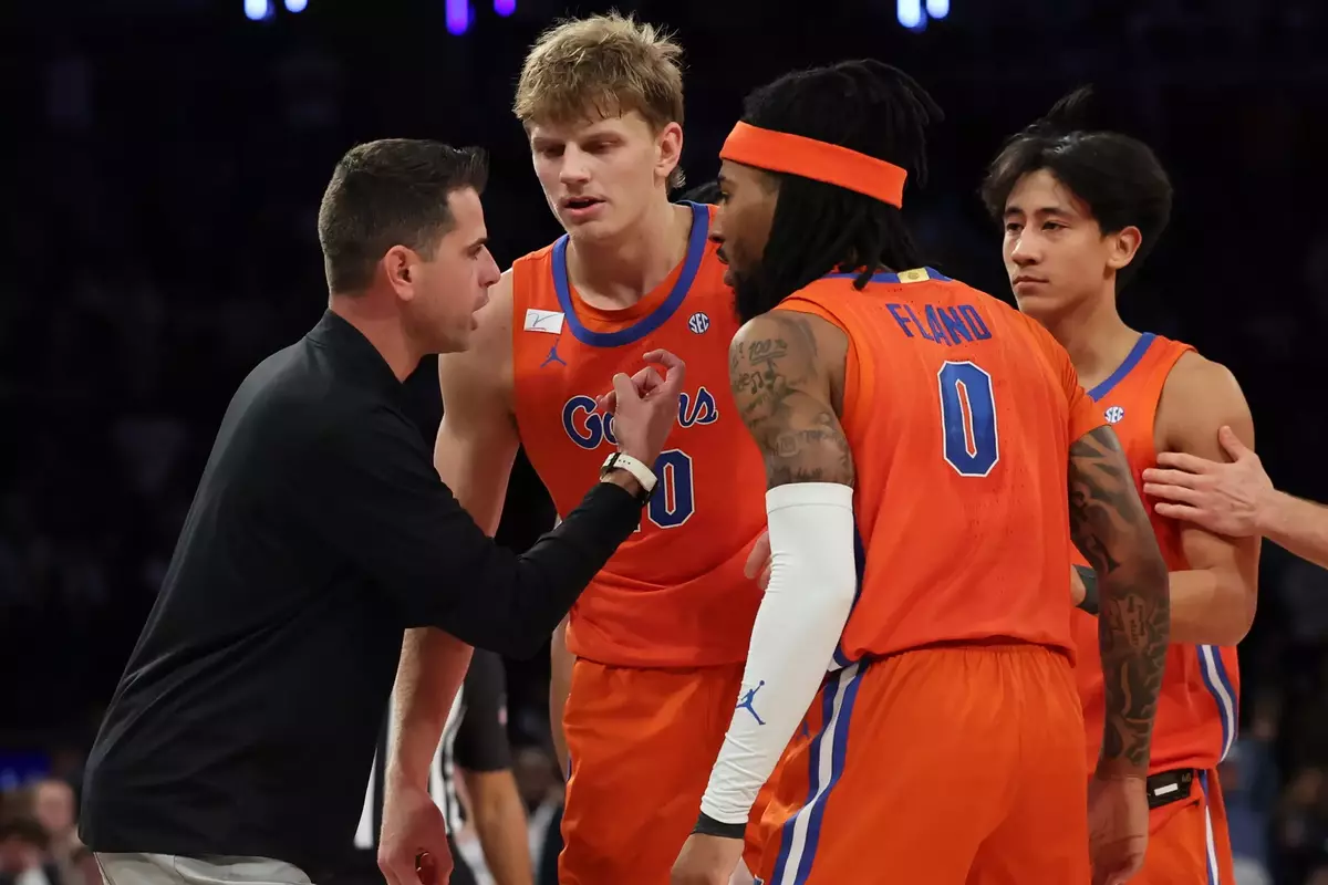 Gators vs. Huskies (Jimmy V Classic)