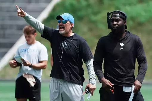 Syndication: The Courier-Journal