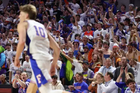 Gators 89, Aggies 70