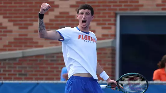Gators 4, Seahawks 2