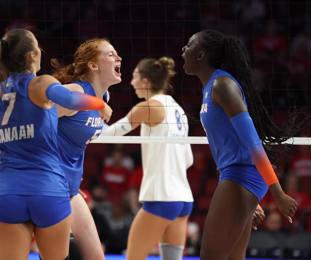 Gators 3, Panthers 2 (AVCA First Serve)