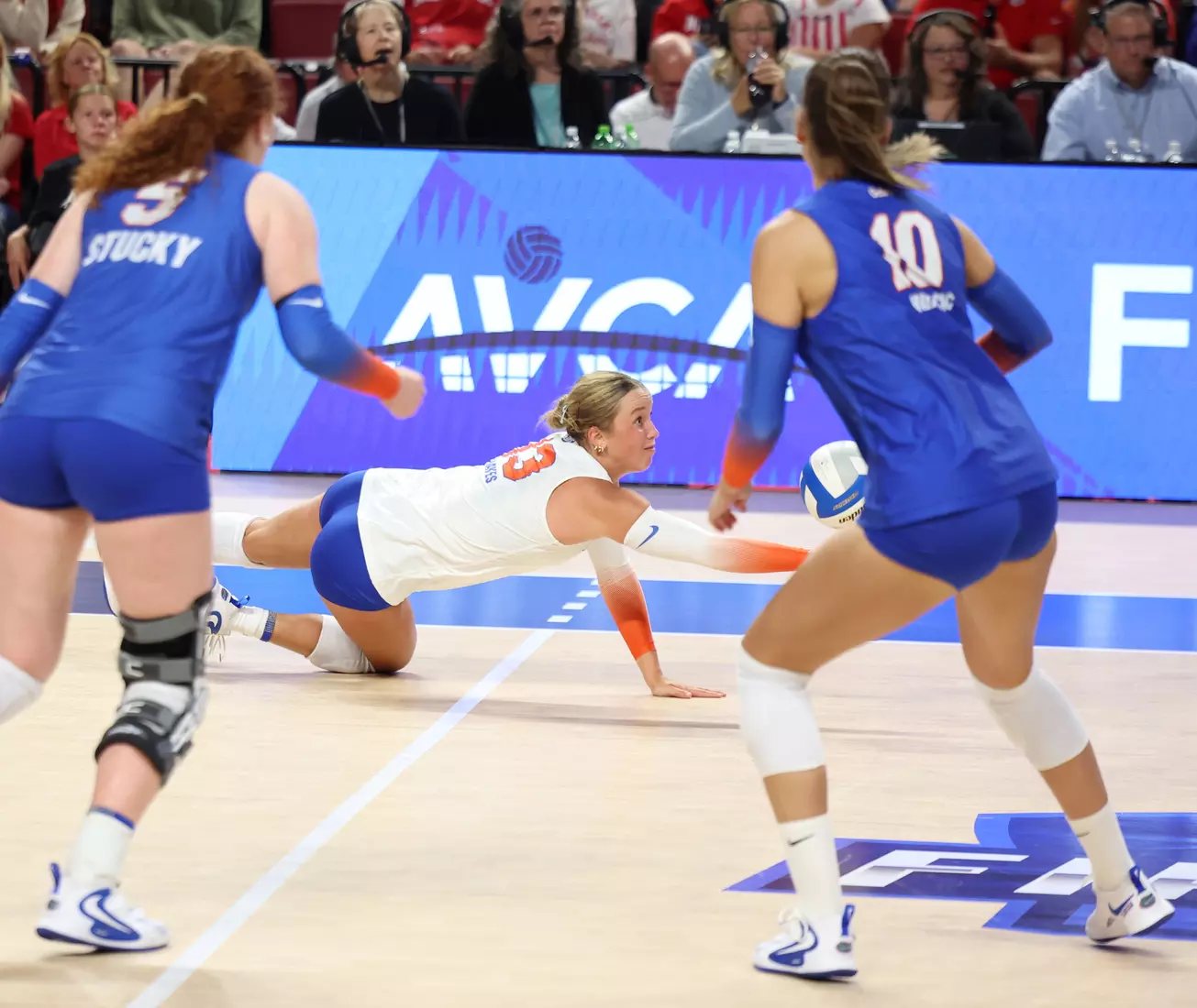 Gators 3, Panthers 2 (AVCA First Serve)