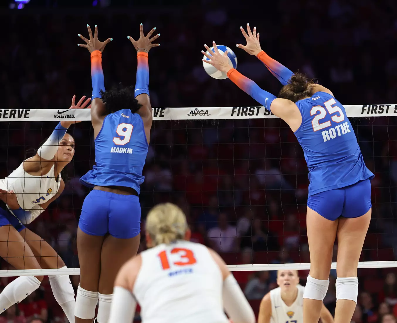 Gators 3, Panthers 2 (AVCA First Serve)