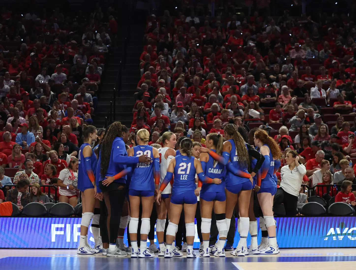 Gators 3, Panthers 2 (AVCA First Serve)