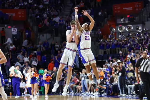 Gators 92, Bulldogs 77