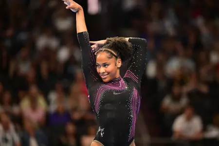 Skye Blakely competes floor exercise at the 2026 Xfinity U.S. Championships 260809