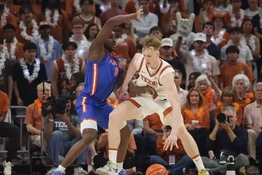 Gators 84, Longhorns 71