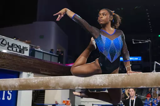 Selena Harris-Miranda earned her third career 10.0 on balance beam at Kentucky 260313