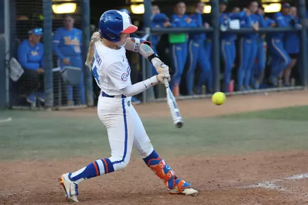 Ella Wesolowski pitching