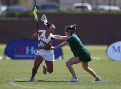 Autumn Blair dodging against USF