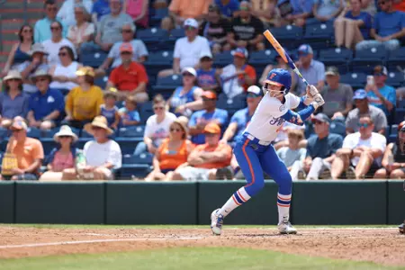 Cassidy McLellan batting against Auburn
