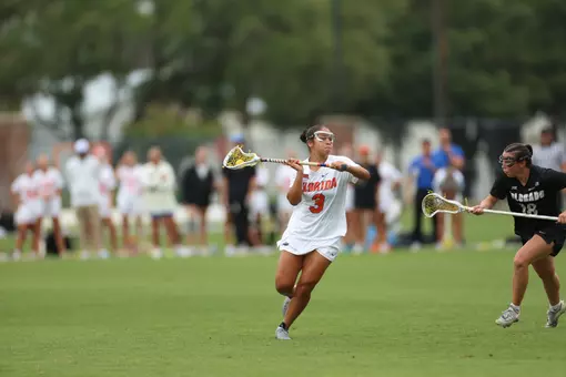 Autumn Blair Making a Pass against Colorado