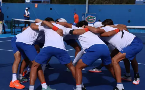 Men's Tennis Huddle