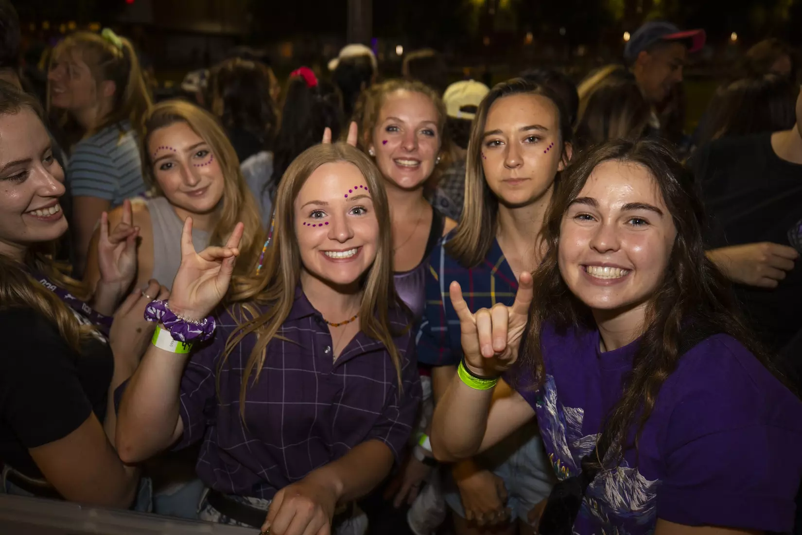 PHOENIX, AZ - October 1: The GCU Havocs pack GCU Arena for the unofficial tip-off to basketball season at 2021 Midnight Madness.