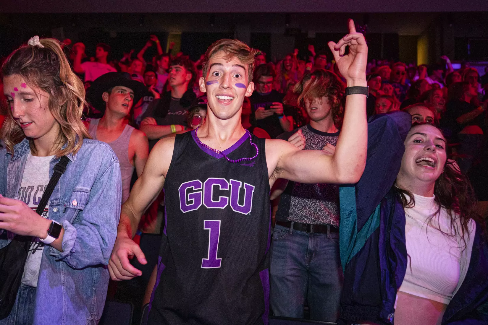 PHOENIX, AZ - October 1: The GCU Havocs pack GCU Arena for the unofficial tip-off to basketball season at 2021 Midnight Madness.