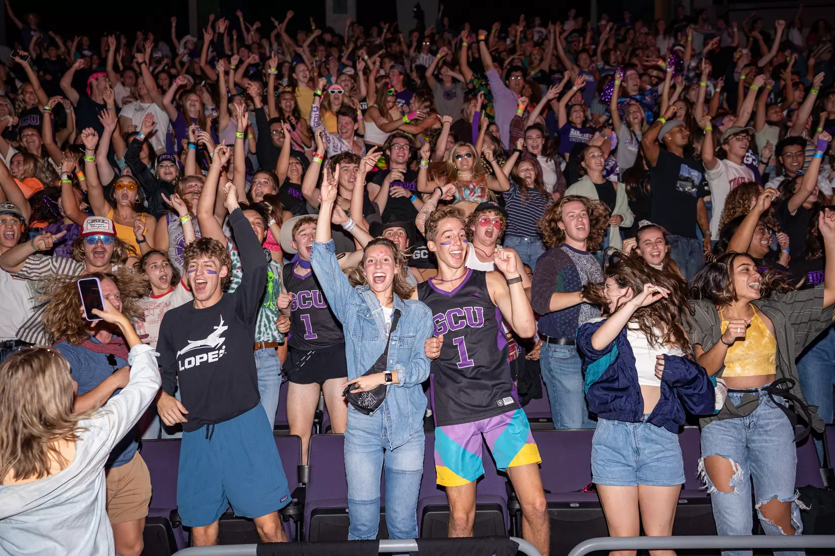 PHOENIX, AZ - October 1: The GCU Havocs pack GCU Arena for the unofficial tip-off to basketball season at 2021 Midnight Madness.