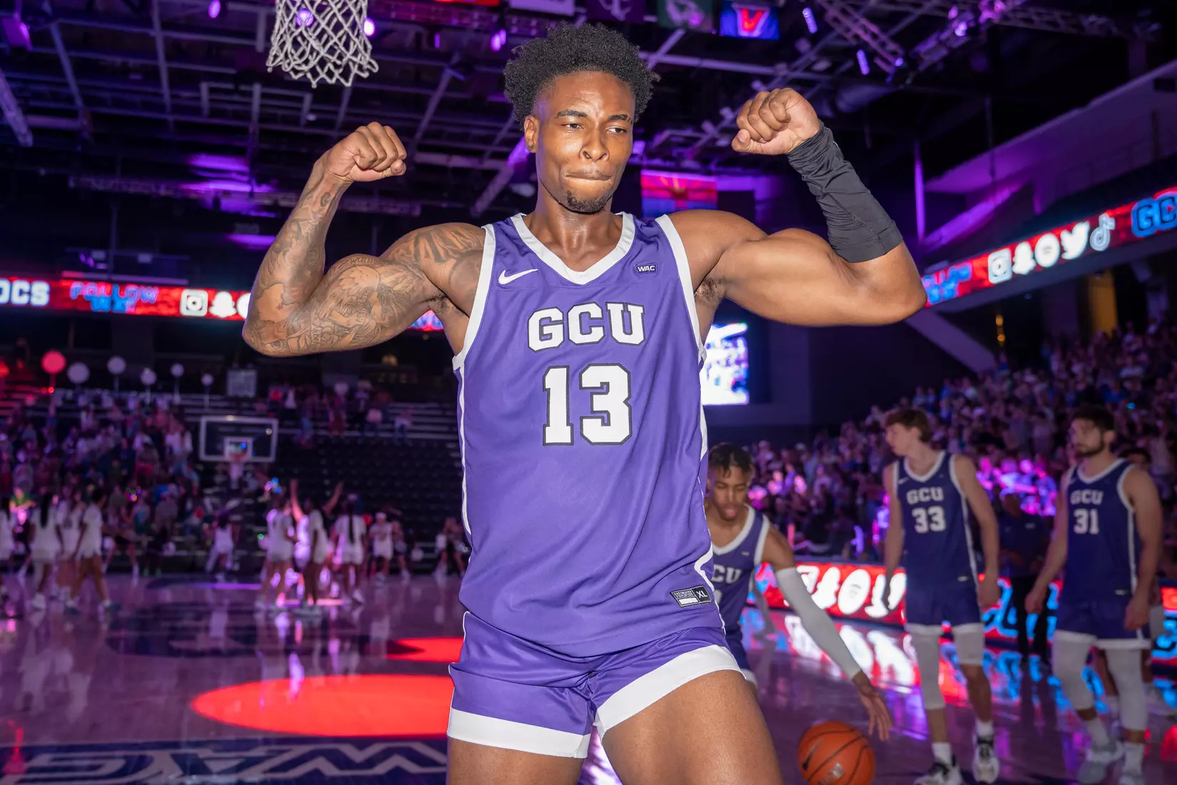PHOENIX, AZ - October 1: The GCU Havocs pack GCU Arena for the unofficial tip-off to basketball season at 2021 Midnight Madness.