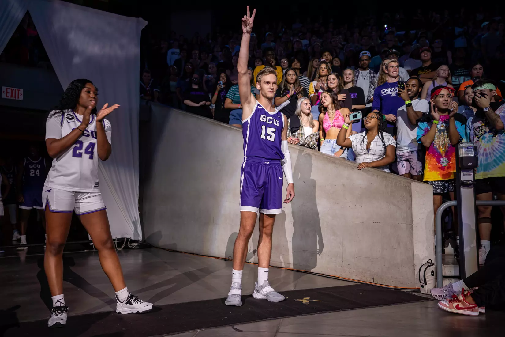 The GCU Havocs pack GCU Arena for the unofficial tip-off to basketball season at 2021 Midnight Madness.