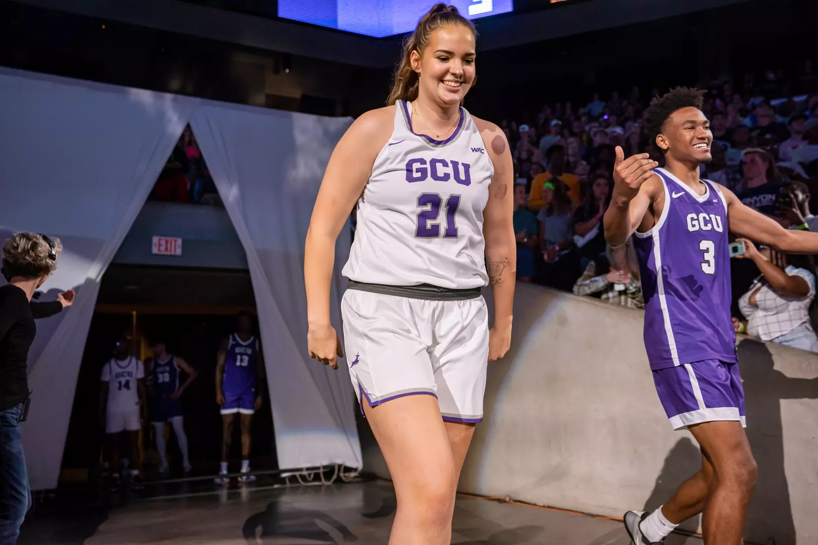 The GCU Havocs pack GCU Arena for the unofficial tip-off to basketball season at 2021 Midnight Madness.