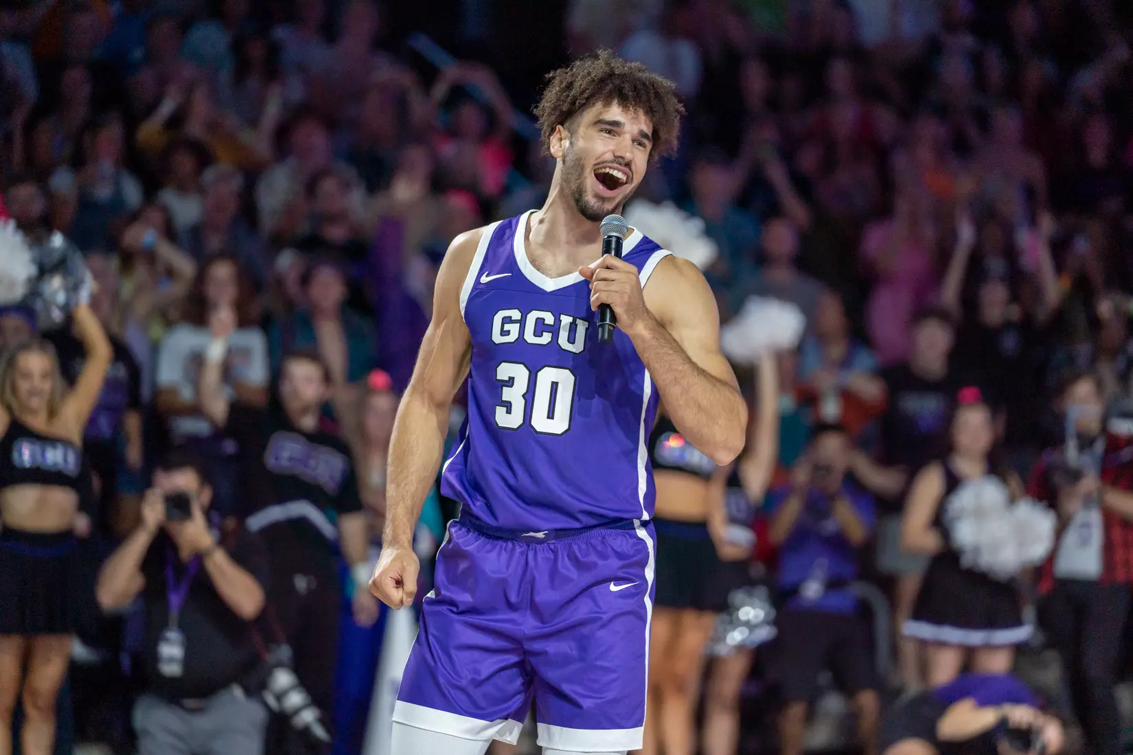 The GCU Havocs pack GCU Arena for the unofficial tip-off to basketball season at 2021 Midnight Madness.
