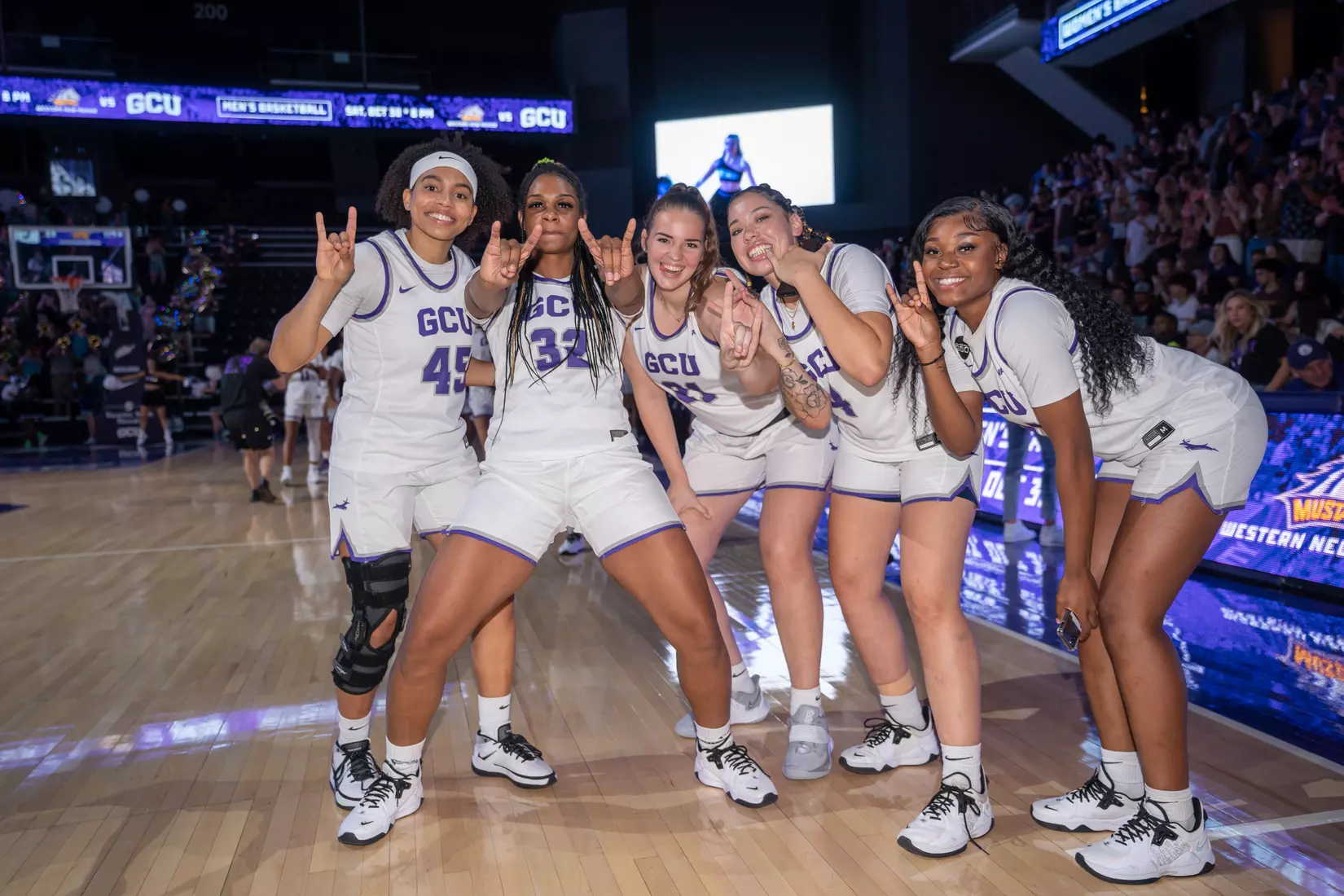 The GCU Havocs pack GCU Arena for the unofficial tip-off to basketball season at 2021 Midnight Madness.