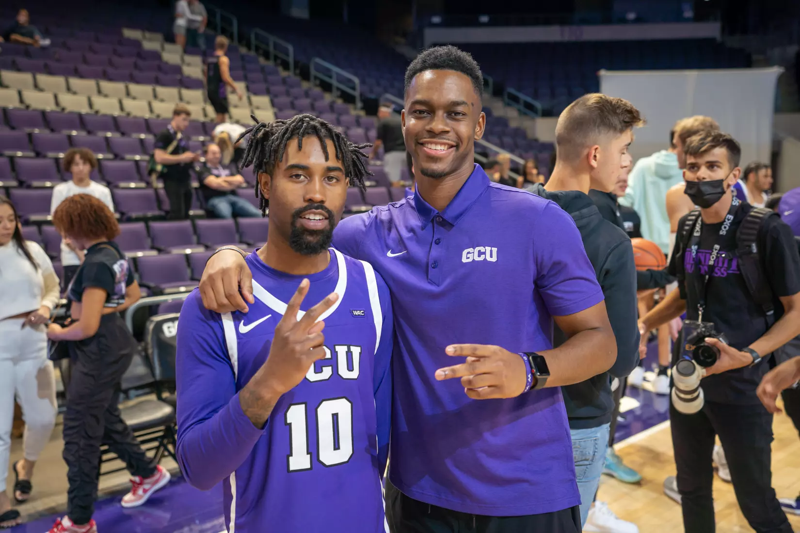 The GCU Havocs pack GCU Arena for the unofficial tip-off to basketball season at 2021 Midnight Madness.