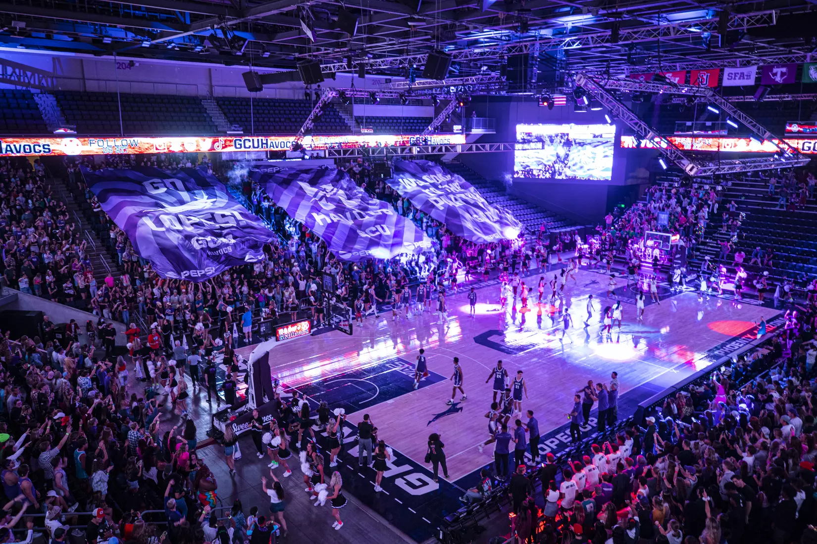 The GCU Havocs pack GCU Arena for the unofficial tip-off to basketball season at 2021 Midnight Madness.