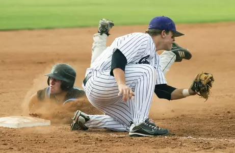 Jay Green catching the ball.