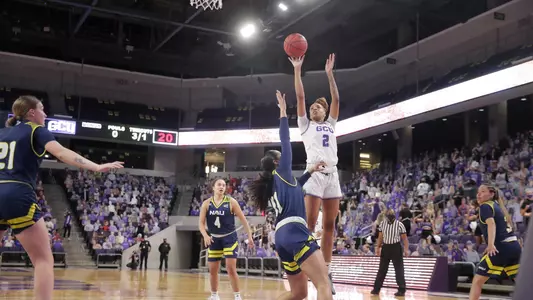 Kennedi Shorts Action