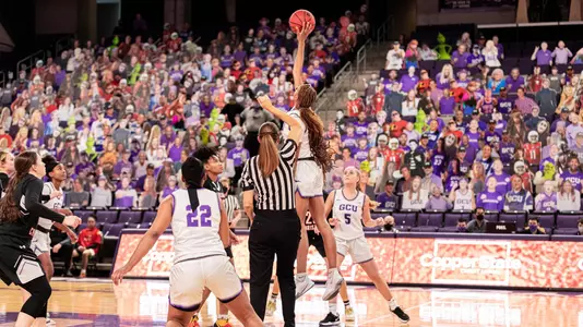 Kennedi Shorts Action