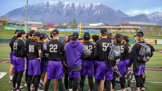 baseball huddle at uvu