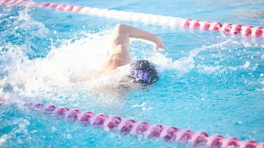 Kostin freestyle swimming