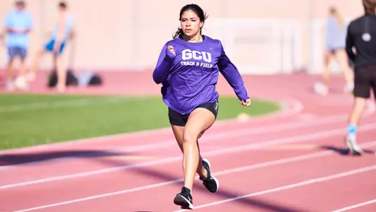 women's runner during practice