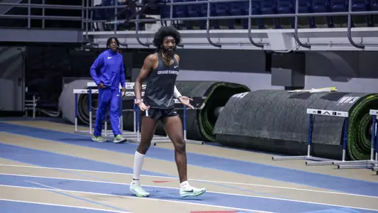 McCartney does the Michael Jordan shrug celebration