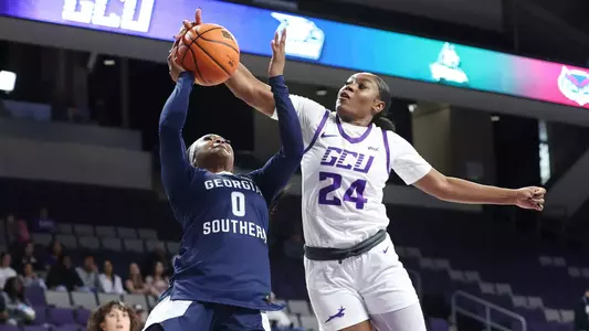 Phoenix, AZ Dec. 21, 2024 : The Lopes secure their ninth win in a row with a 79-52 victory over Georgia Southern at Global Credit Union Arena. David Kadlubowski/GCU