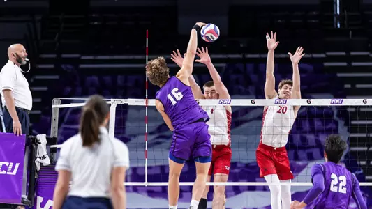 hickman hits past blockers