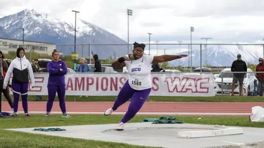 Onome mid throw in shot put final