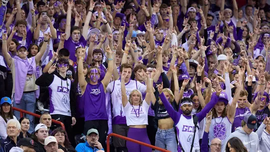 Spokane, WA March 24, 2024 : Fans and Havocs cheer in their NCAA tournament 72-61 loss to Alabama during the second round Sunday night at Spokane Arena.. David Kadlubowski/GCU