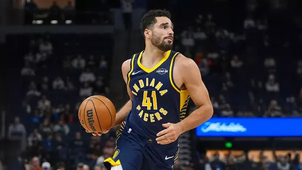 Gabe McGlothan with Pacers