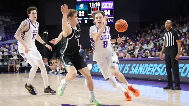 Phoenix, AZ Dec. 2, 2025: The Lopes secure a 67-45 win over Stetson at Global Credit Union Arena. David Kadlubowski/GCU