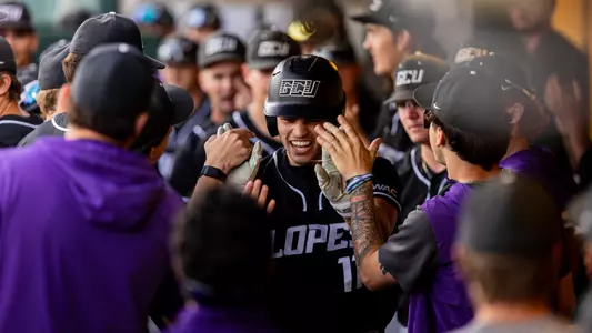 scaldeferri high fives