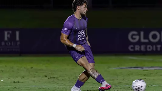 Bradley De Jesus