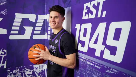 Phoenix, AZ : April 15, 2026: Men’s basketball recruit Dylan Darling. David Kadlubowski/GCU