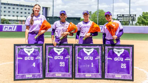 Softball Senior Day